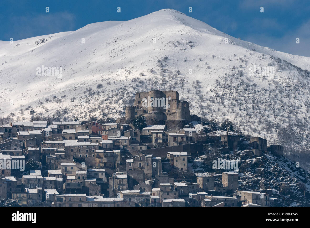 Morano Calabro, snow in Calabria, Pollino and Sila whitewashed after