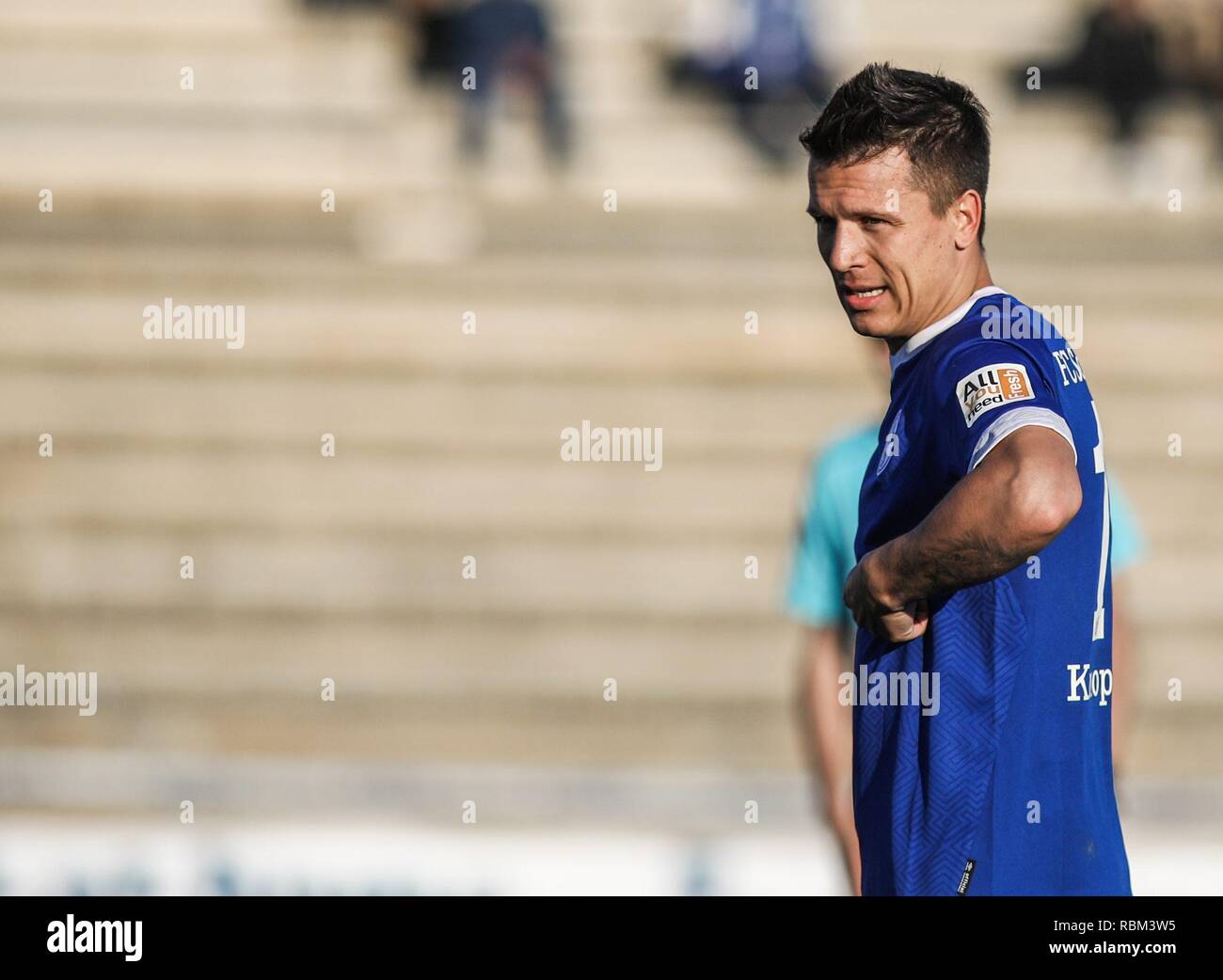 Benidorm, Spanien. 11th Jan, 2019. firo 11.01.2019 Football, 1.Bundesliga, Season 2018/2019 FC Schalke 04 - Genk Test Game gesture Konoplyanka | usage worldwide Credit: dpa/Alamy Live News Stock Photo