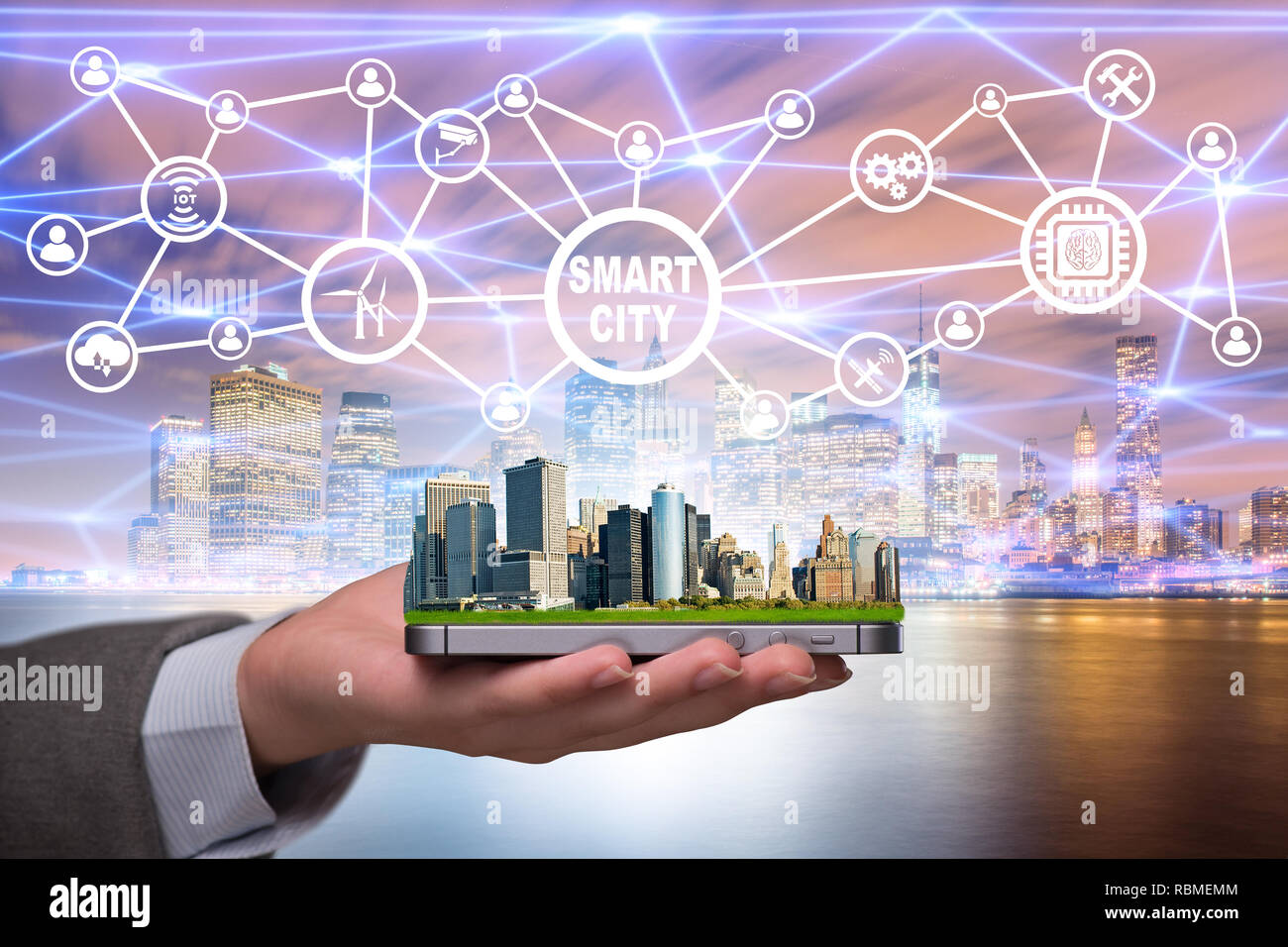 Smart city in innovation concept Stock Photo - Alamy