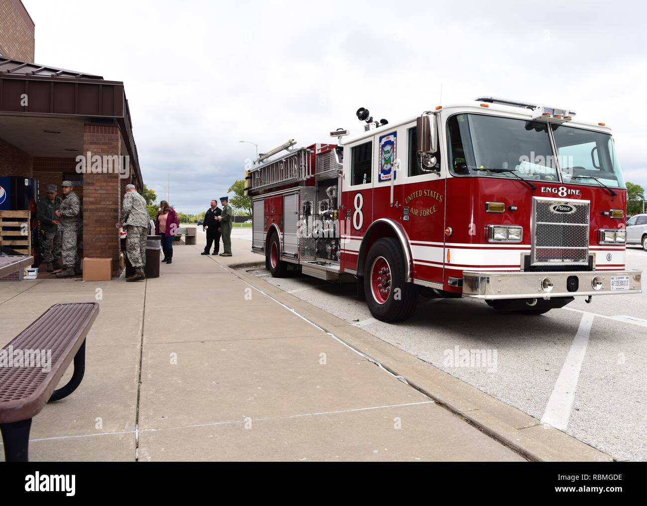 dobbins air reserve base exchange