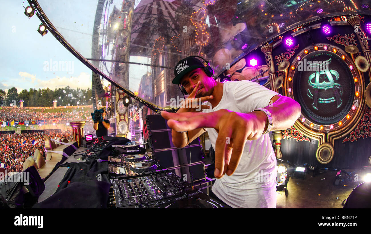 dj afrojack performing live at tomorrowland electronic dance music festival  Stock Photo - Alamy