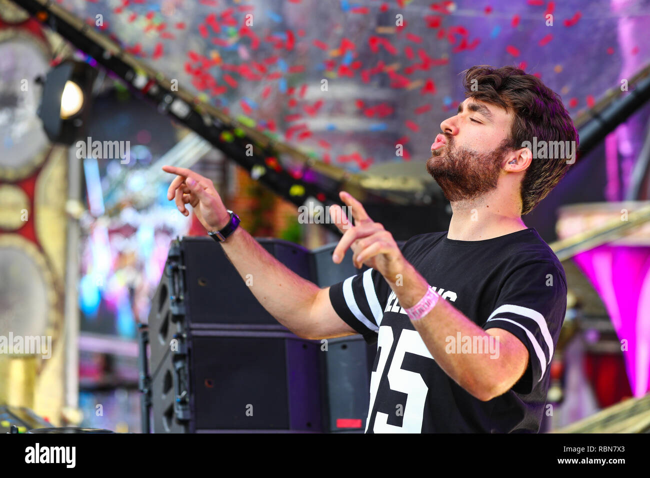 dutch dj oliver heldens performing live at tomorrowland electronic dance  music festival Stock Photo - Alamy