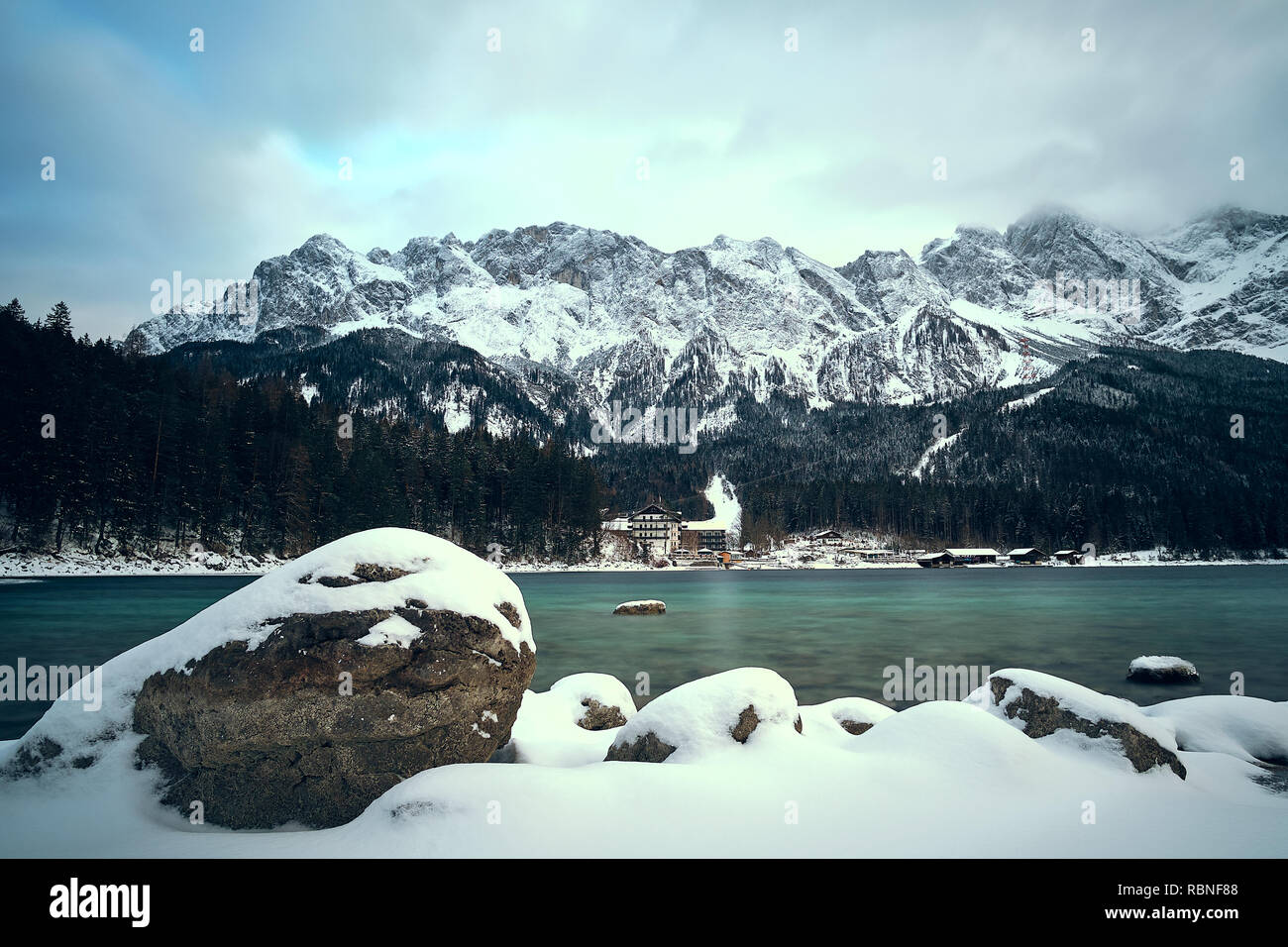 Zugspitze and wetterstein range with reflection in the eibsee lake hi ...