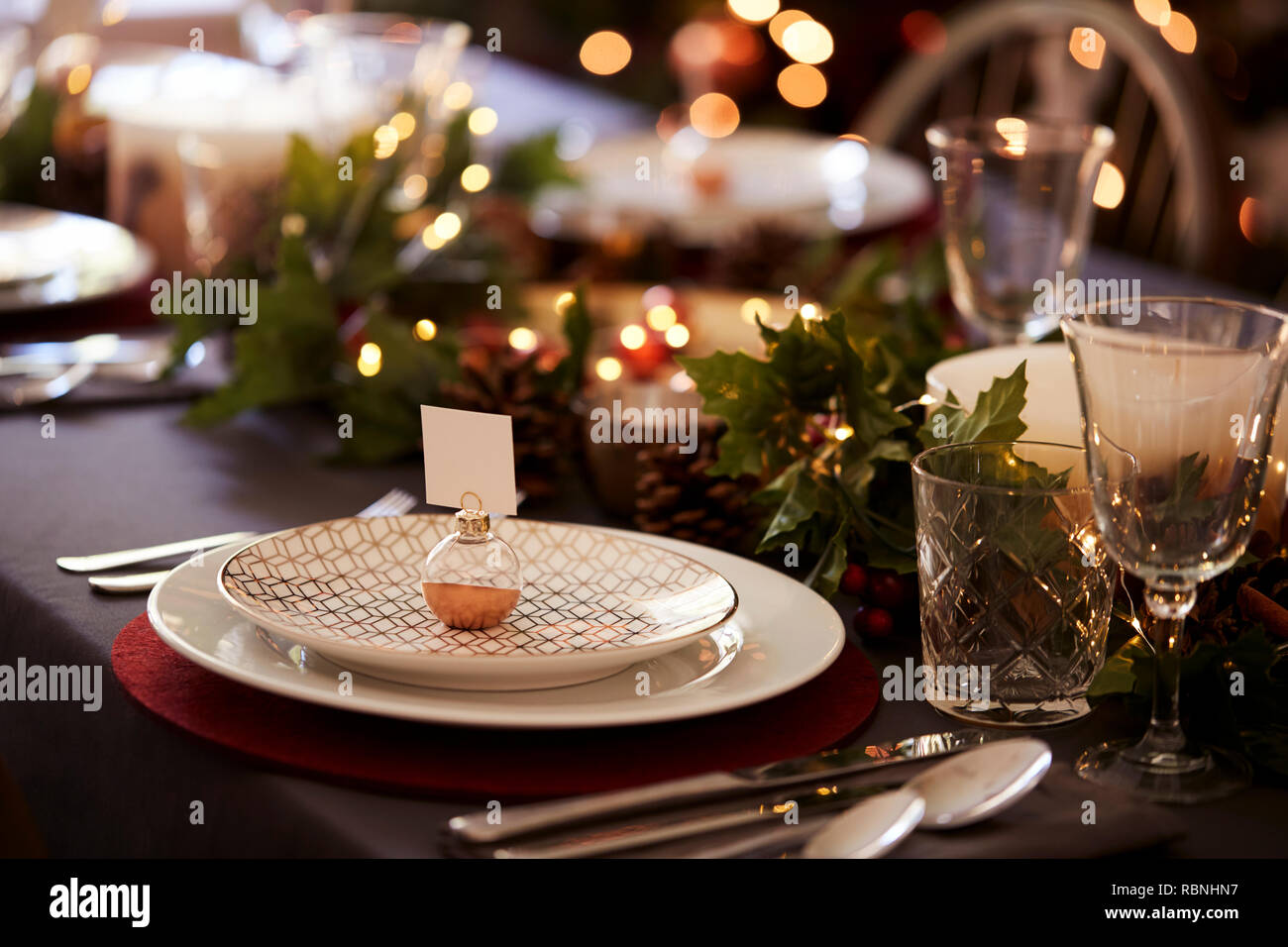 Inviting card hi-res stock photography and images - Alamy