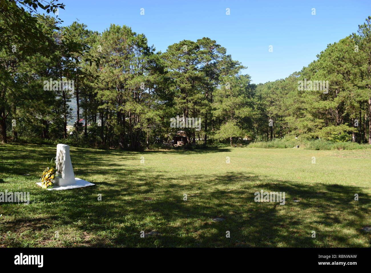 The 2nd.Phil-Am, Veterans Cemetery is the final resting place for military and civilian victims of foreign wars and lay embedded in the Camp John Hay Stock Photo