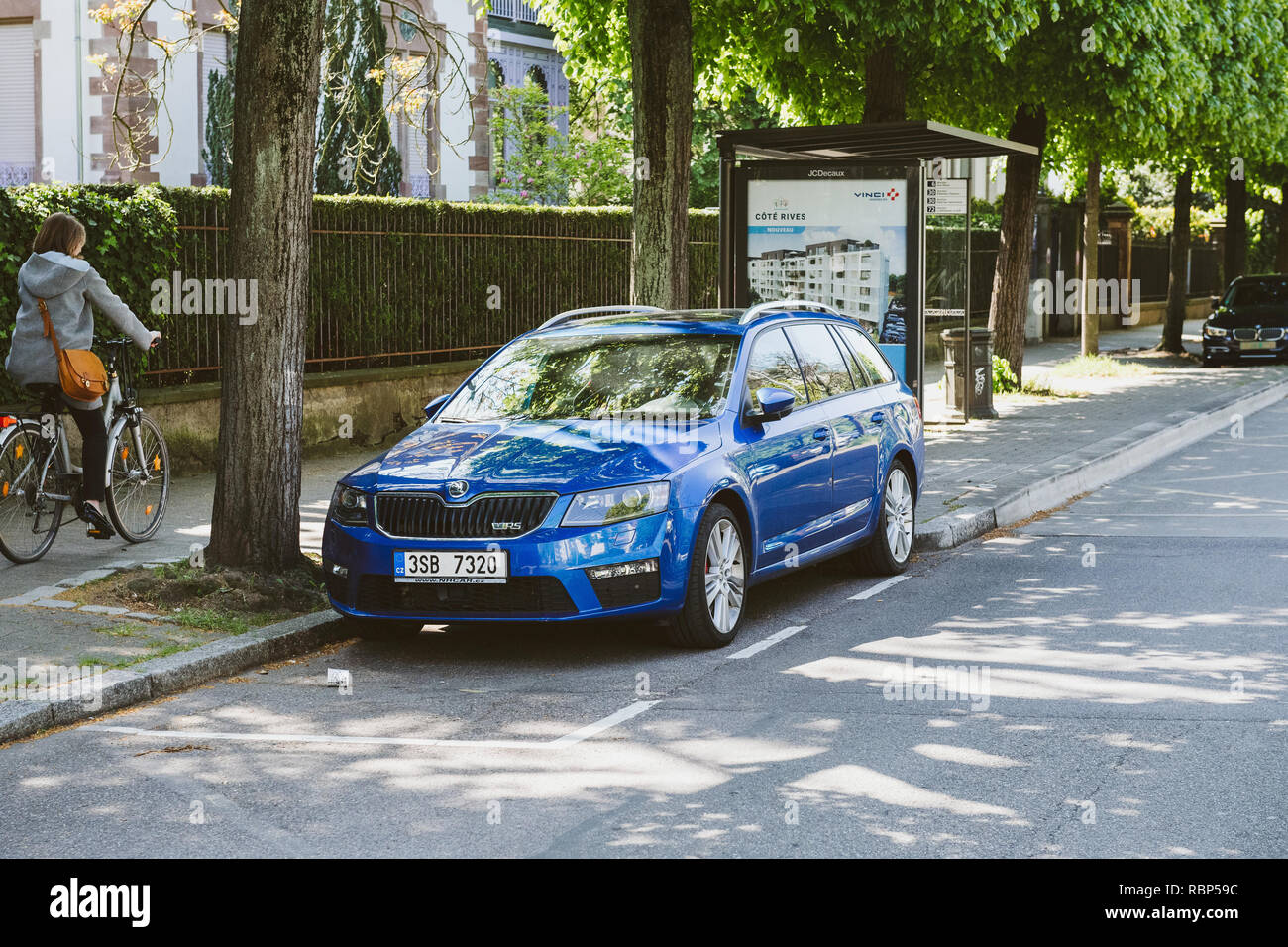 PARIS, FRANCE - APR 21, 2017: New blue metallic sport Skoda Octavia Wagon  VRS car parked on the street of Paris on a sunny day Stock Photo - Alamy