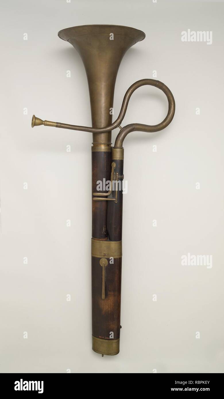 ‘Russian Bassoon‘ (Bass Horn Stock Photo Alamy