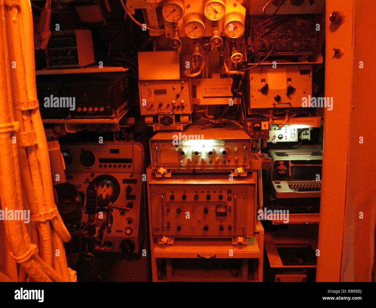 A l'intérieur du sous marin Flore-S650, Lorient, France Stock Photo - Alamy
