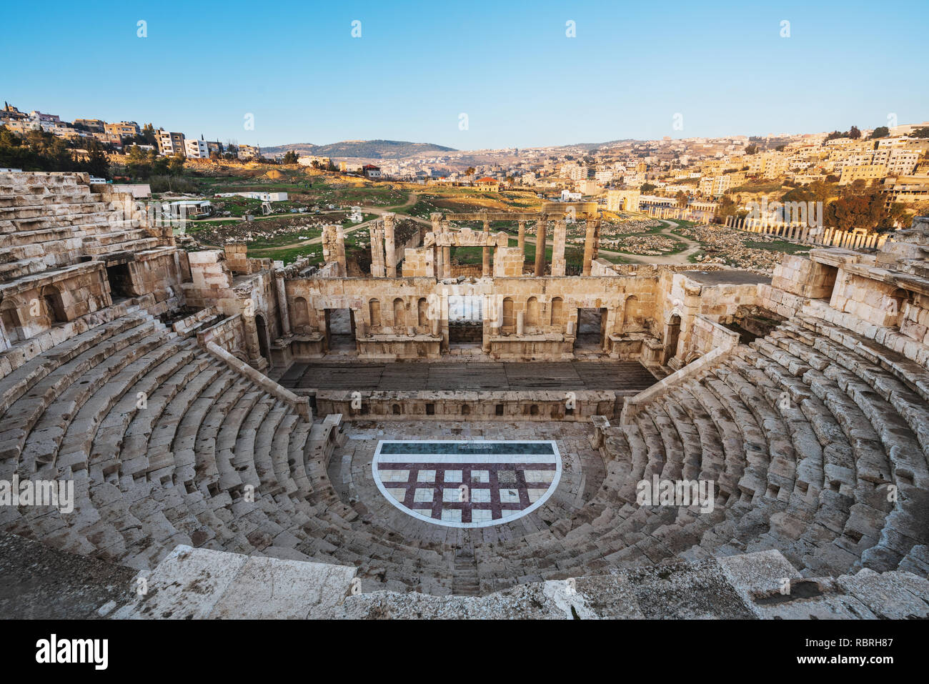 Ancient theater architecture Jerash in Amman, Jordan Stock Photo