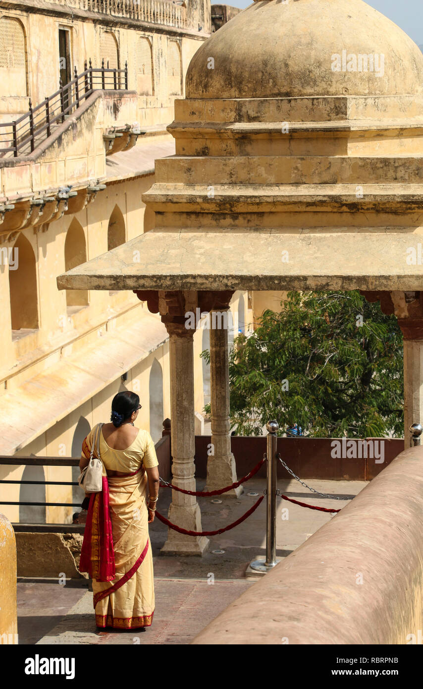 Indian woman standing in balcony hi-res stock photography and images ...