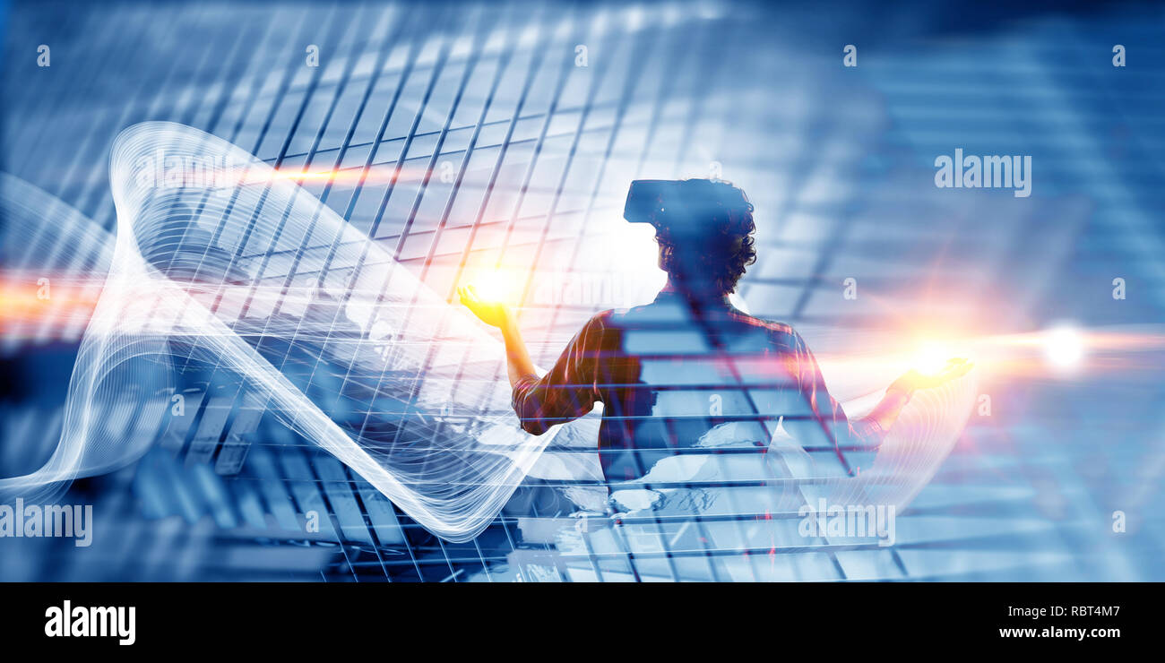 Mixed reality technology hi-res stock photography and images - Alamy