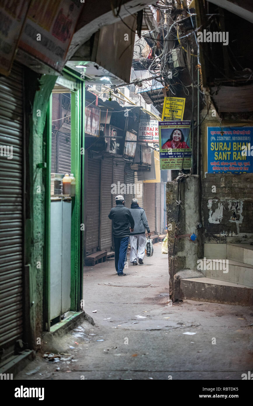 View of a narrow street in the famous district of Chandni Chowk in Delhi, India Stock Photo