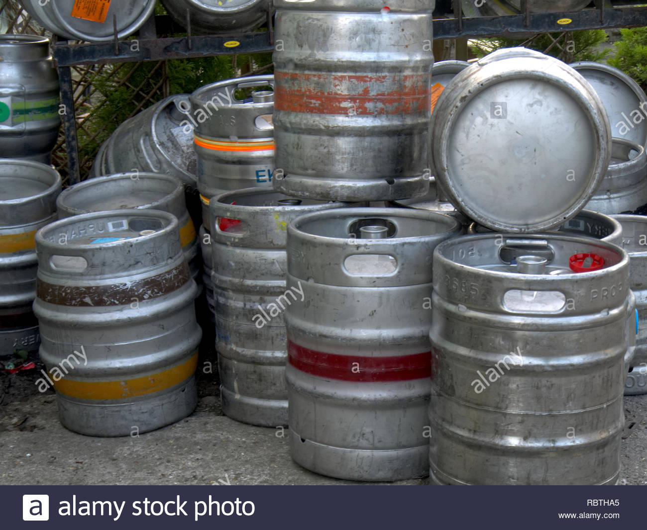 Empty Beer Barrels Stock Photos & Empty Beer Barrels Stock Images Alamy