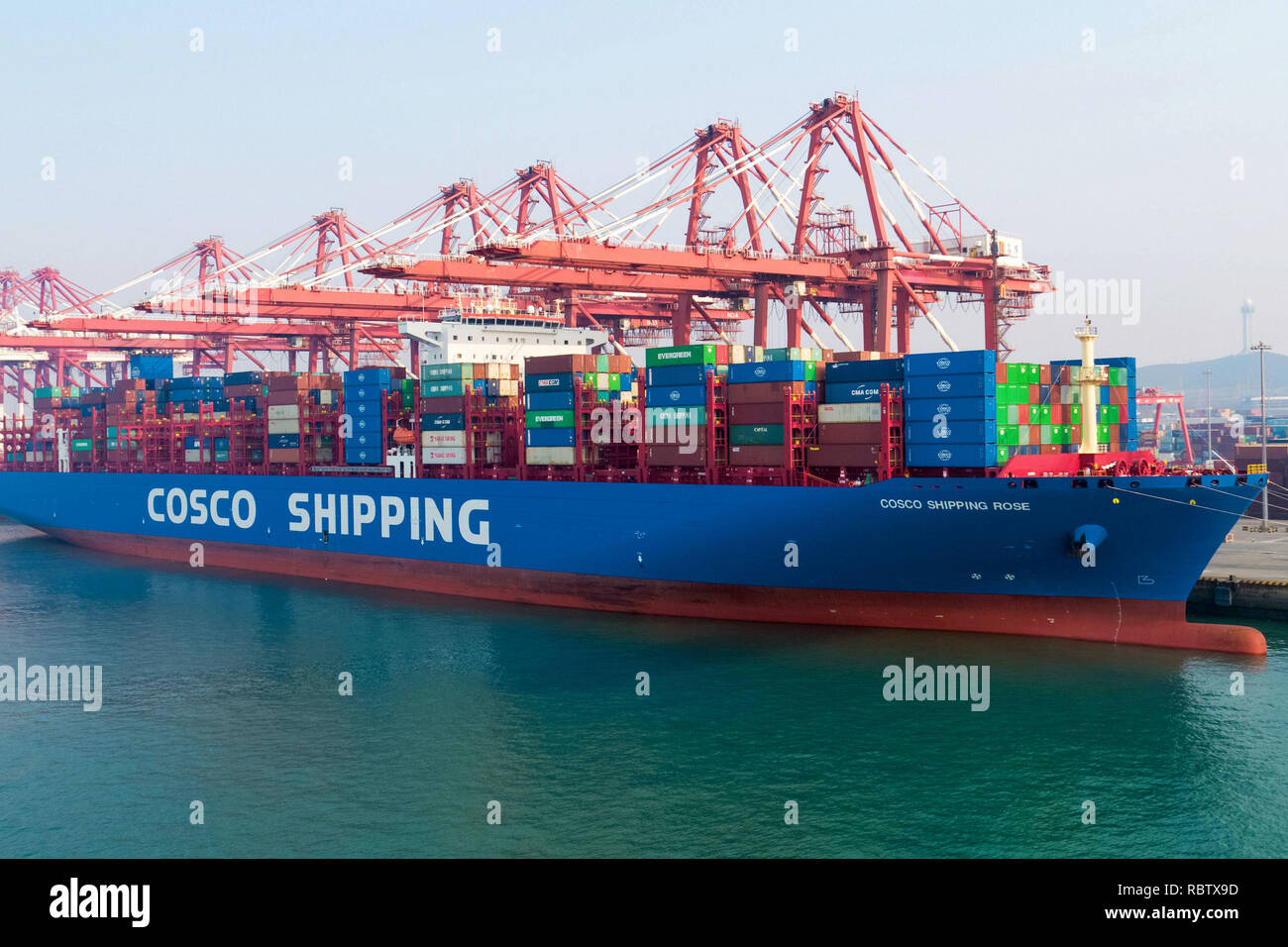 контейнеровозы морские. Shipping companies логотипы. Cma cgm наземная инфраструктура. грузовой корабль контейнеровоз. Cosco китай.