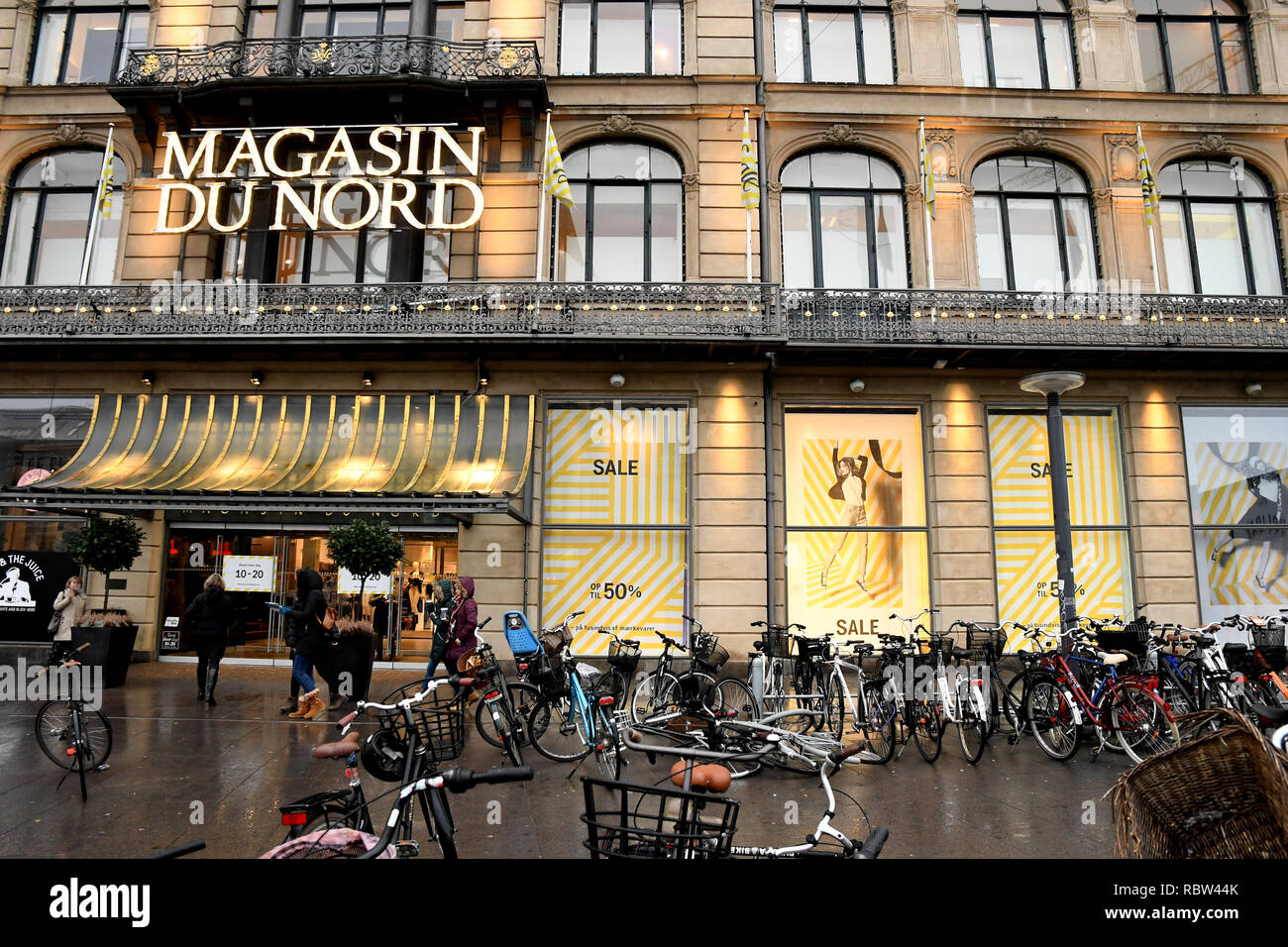 Copenhagen, Denmark. 12.January 2019. Saturdays shopper look for sale on  various store during rainy day sale off at Magasin du nord and Illum and  others . (Photo..Francis Joseph Dean / Deanpictures. Credit: