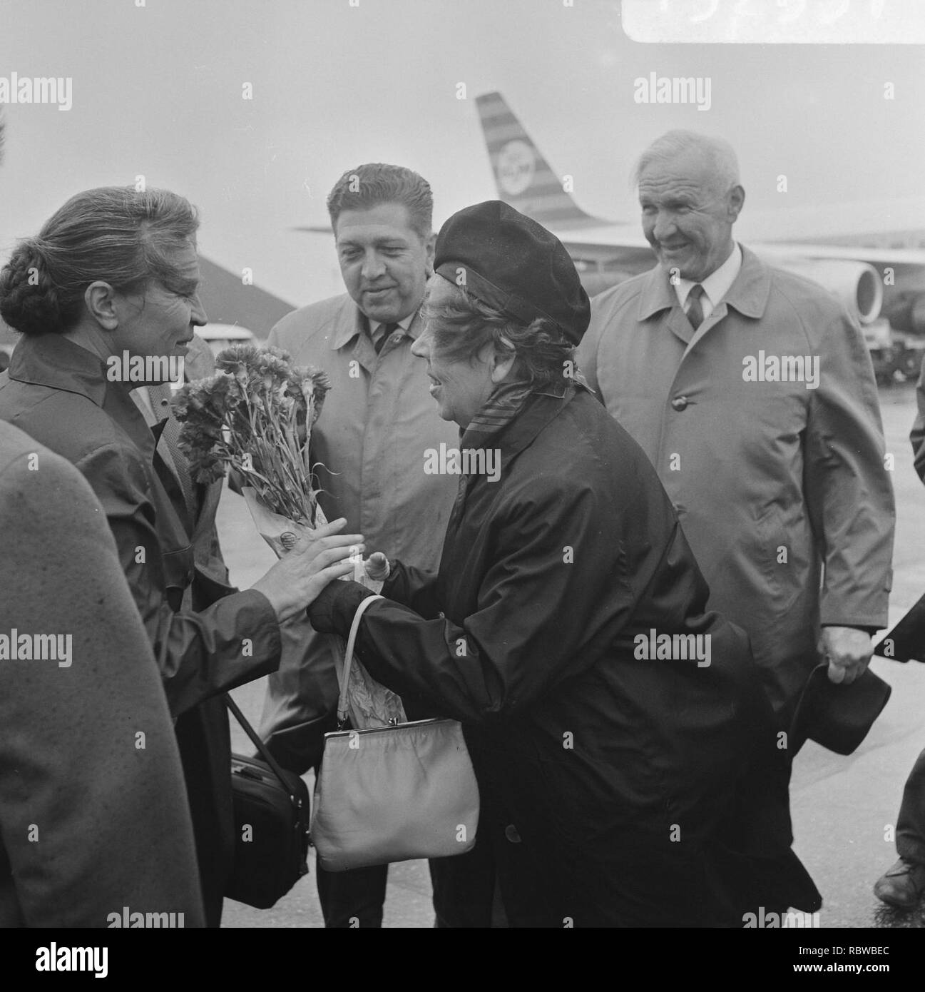 Freule wttewaall van stoetwegen hires stock photography and images Alamy Freule wttewaall van stoetwegen hires stock photography and images Alamy