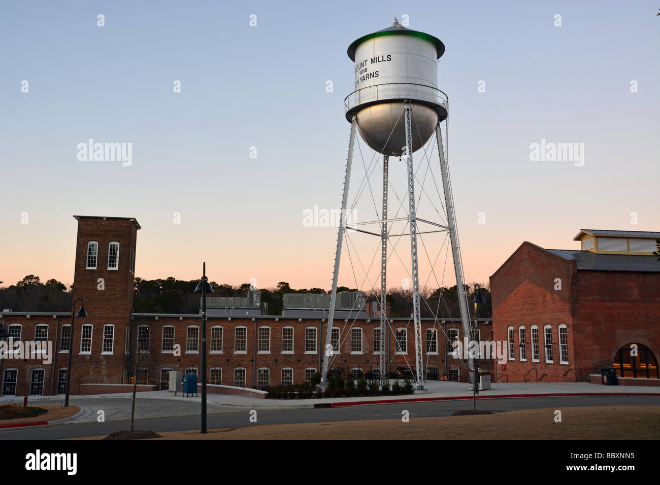 Rocky Mount Mills began as a cotton mill in 1818 and operated till 1996. Today it is converted to residential homes and a micro-brewing incubator. Stock Photo