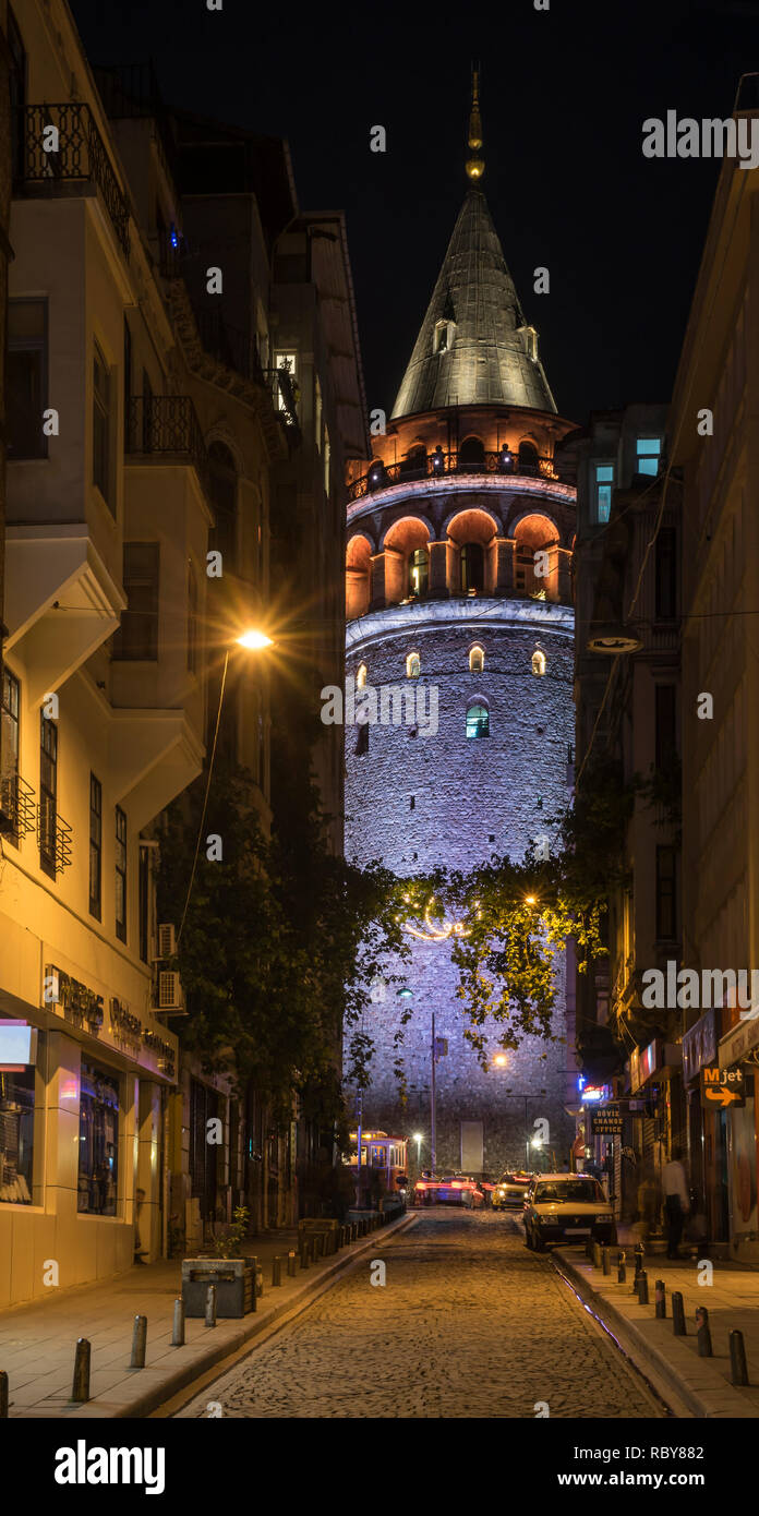 Galata Tower in istanbul at night Stock Photo - Alamy