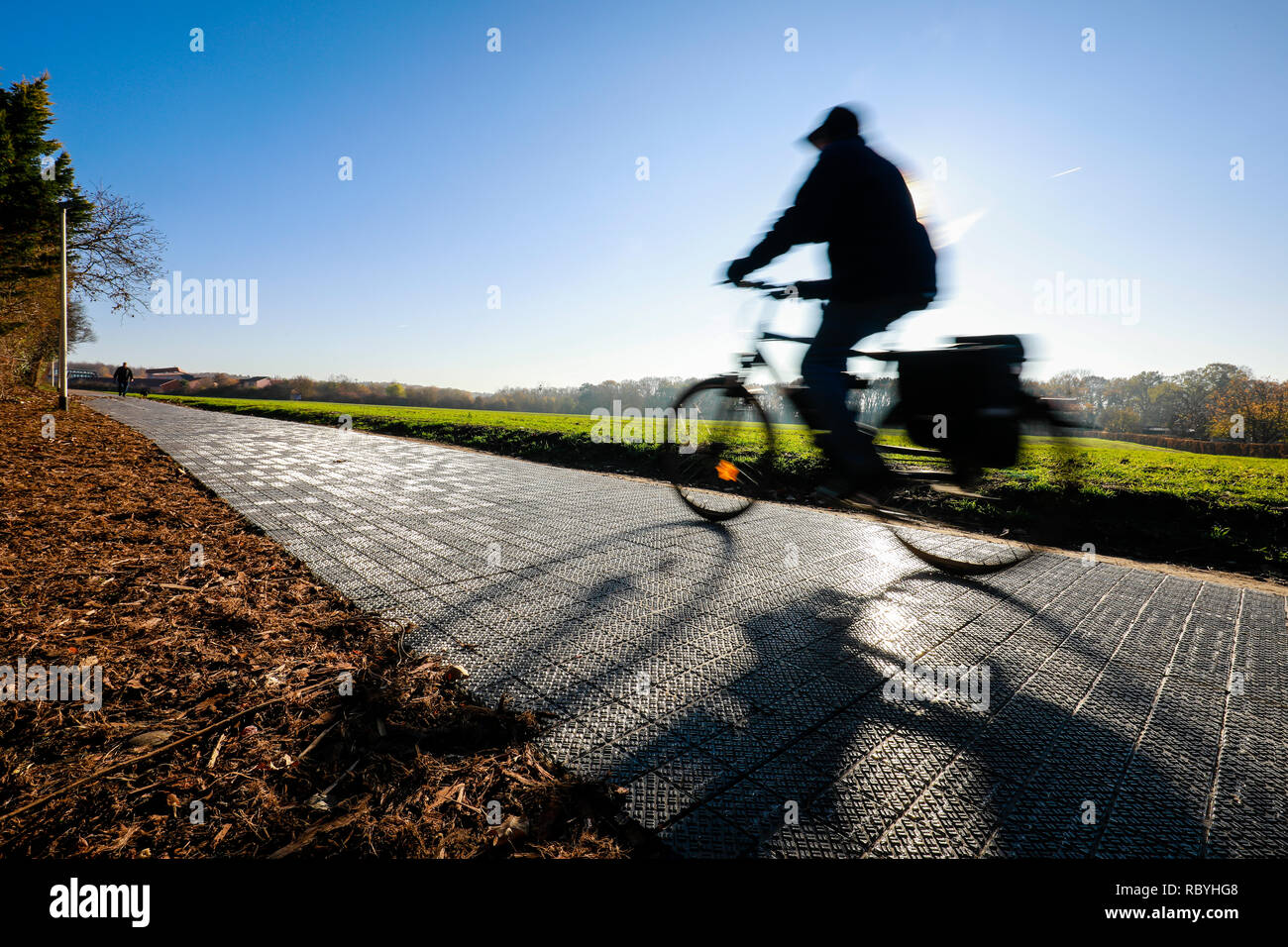 cyclepath hours