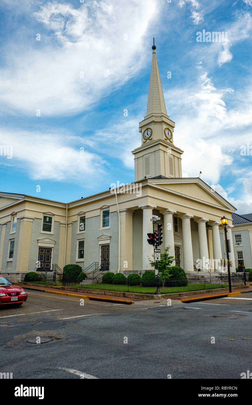 Lexington Presbyterian Church, 120 South Main Street, Lexington