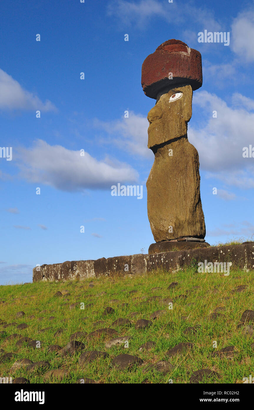 Moai Easter Island Stock Photo Alamy