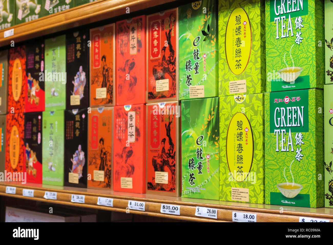 Boxes of Tea in Chinatown Store, NYC USA Stock Photo Alamy