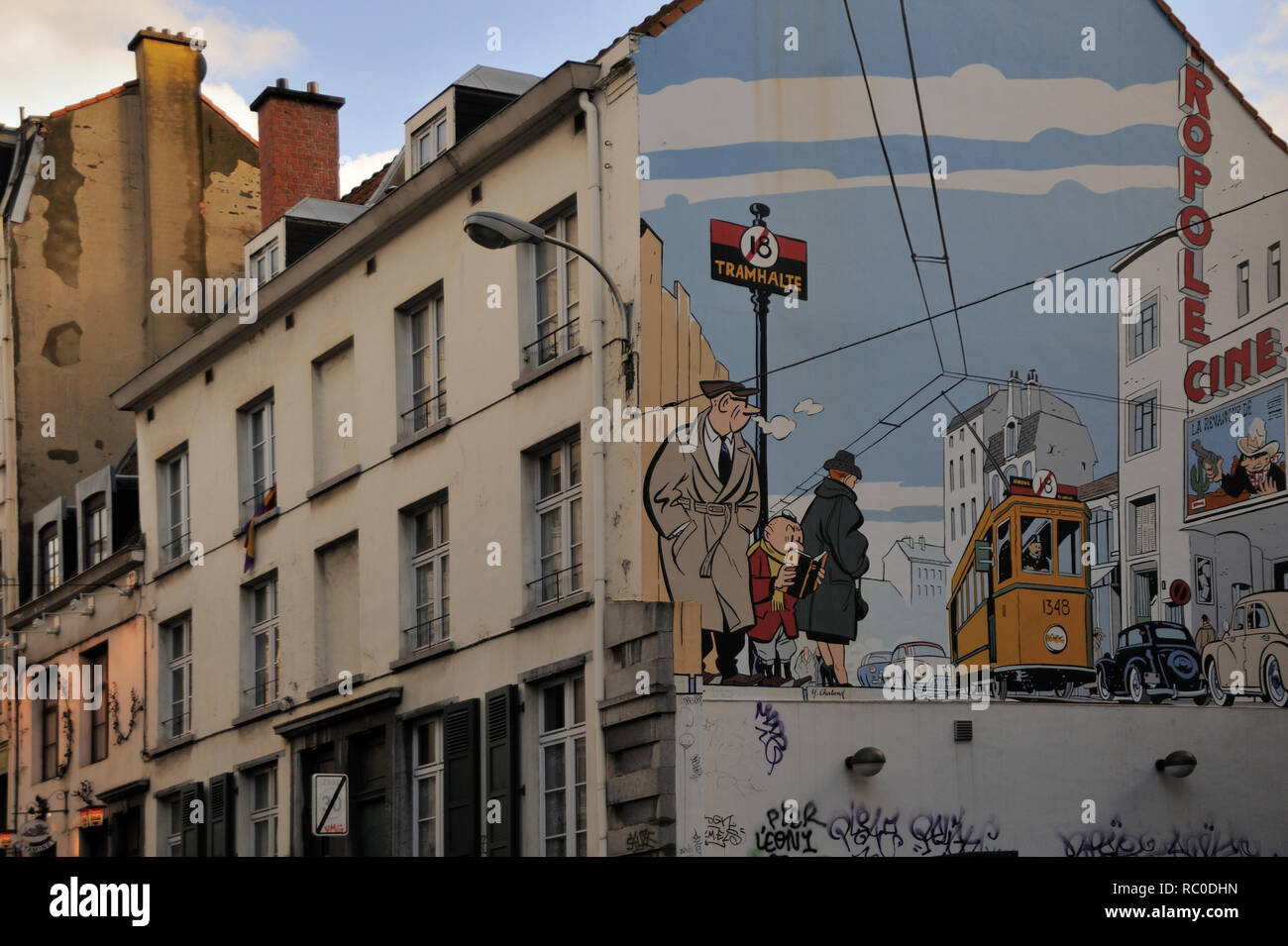 Altstadt, Haus mit Fassadenmalerei, Brüssel,  Belgien, Europa  | historic district, facade painting,  Brussels, Belgium, Europe Stock Photo