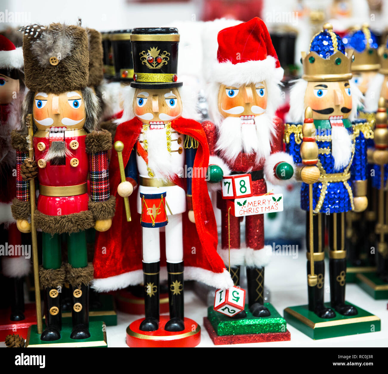 christmas decorations wooden soldiers