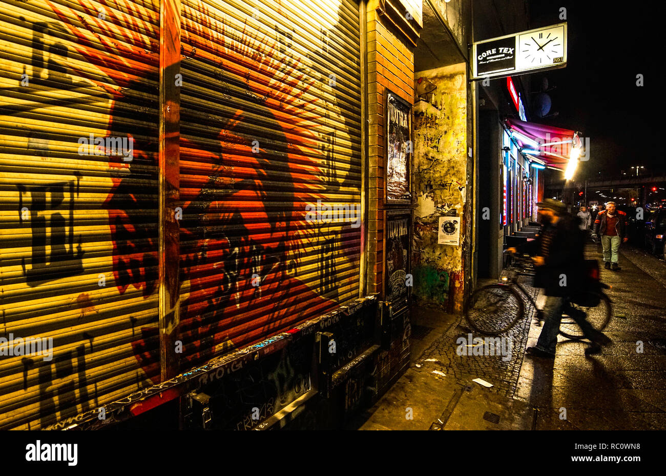 Berlin Nacht Kreuzberg Oranienstr. Stock Photo