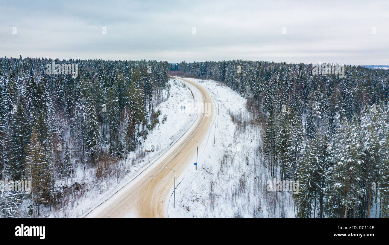 Aerial view snowy pine forest hi-res stock photography and images - Alamy