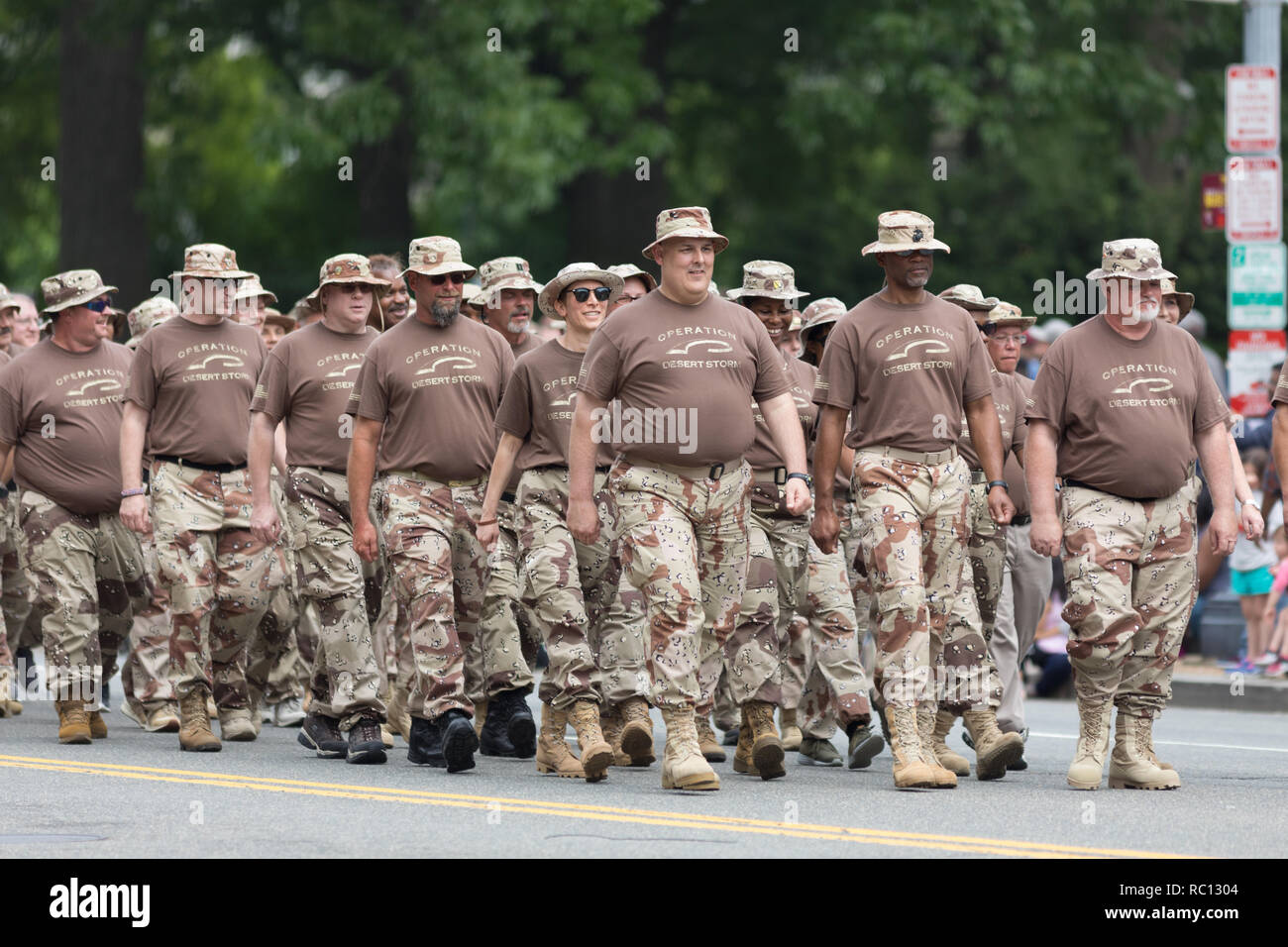 Washington D C Usa May 28 2018 The National Memorial Day Parade Veterans Of Operation Desert Storm Marching Down Consitution Avenue Stock Photo Alamy