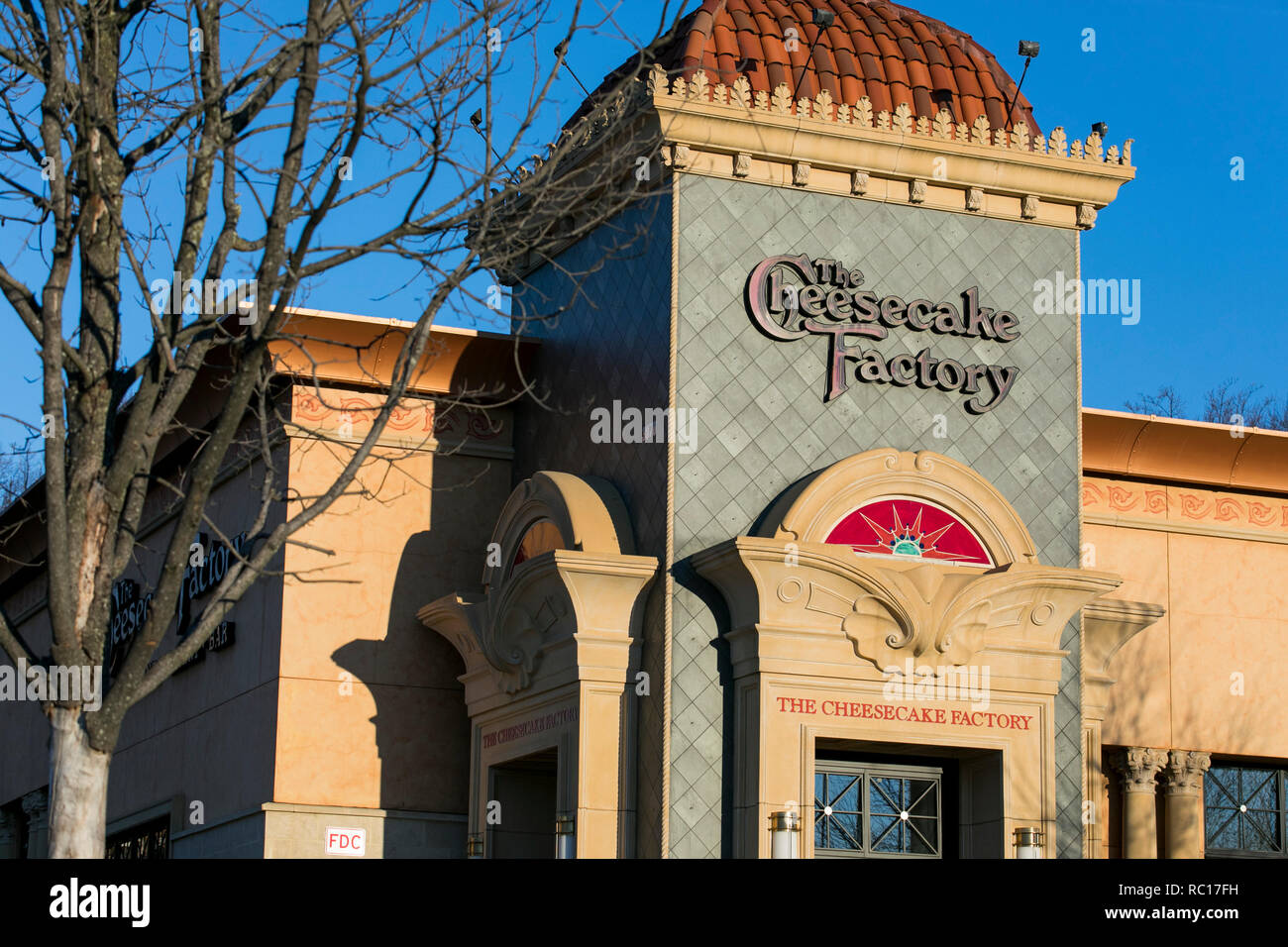 Cheesecake factory restaurant hires stock photography and images Alamy