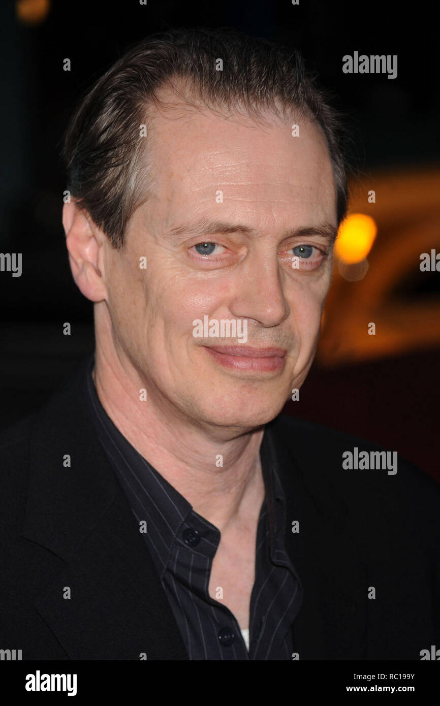 premiere 12 showtimes