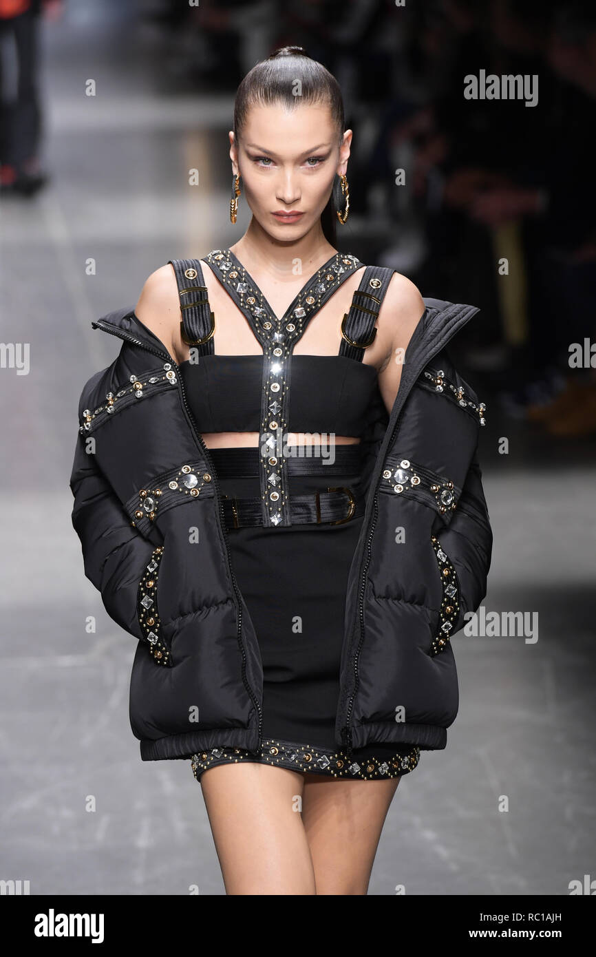 Milan, Italy. 12th January, 2019. Foto LaPresse/ Gian Mattia D'Alberto  12-01-2019, Milano spettacolo moda Milano Fashion Week Autunno-Inverno 2019/2020  Sfilata Versace nella foto: la sfilata Photo LaPresse/ Gian Mattia  D'Alberto 2018-01-12 Milan