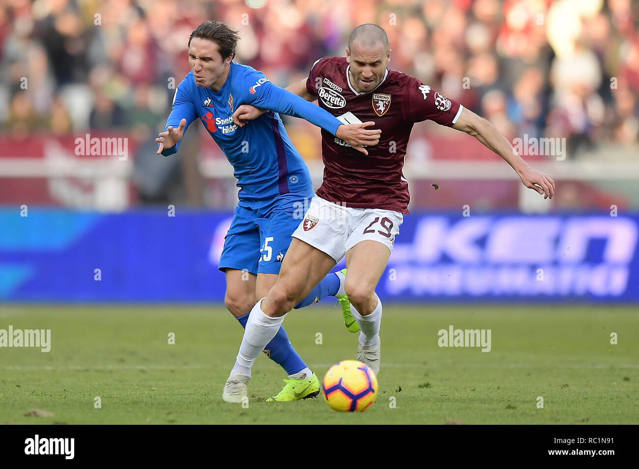 Lorenzo De Silvestri Fiorentina High Resolution Stock Photography and  Images - Alamy