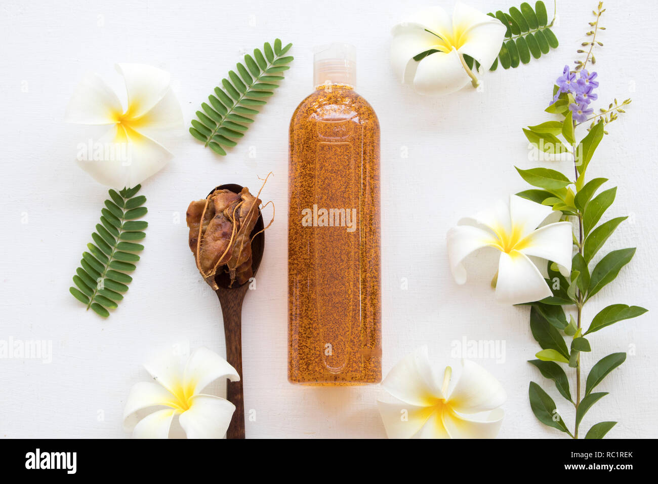 liquid soap exfoliating body wash smooth skin natural extract tamarind