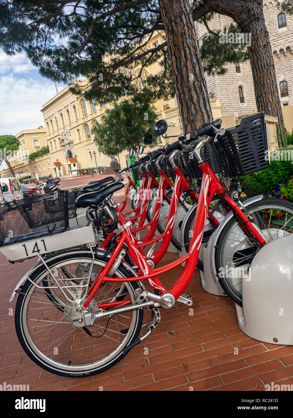 t bike station
