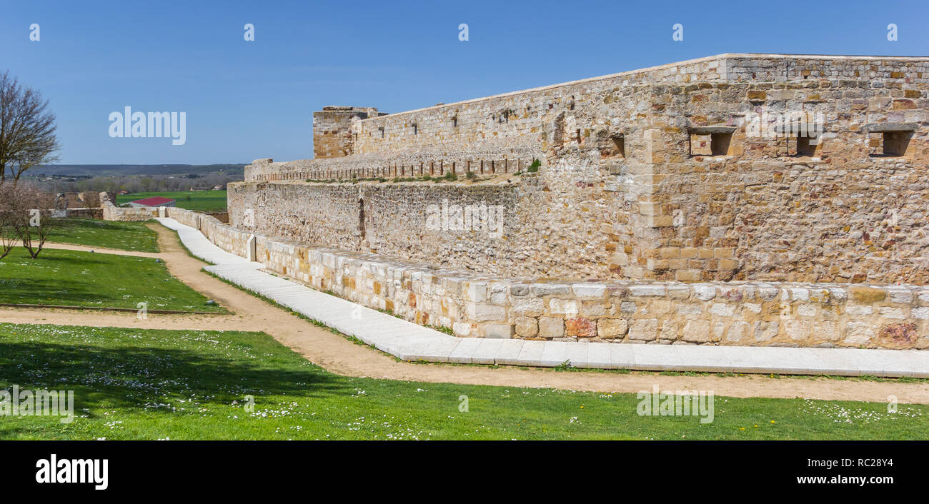 Panorama of the historic castle in Zamora, Spain Stock Photo