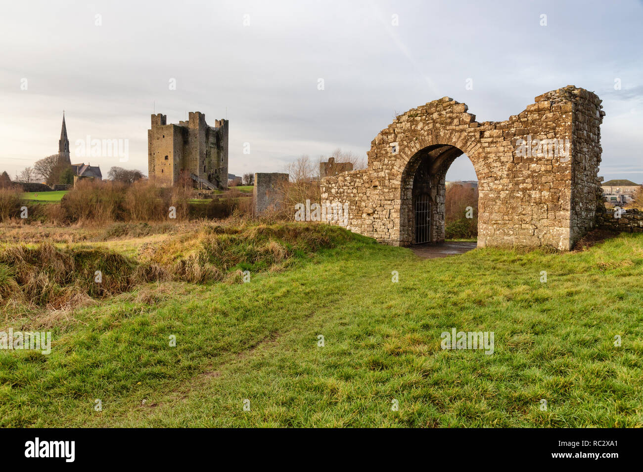 Ruins and church around Trim castle, Meath, Ireland Stock Photo Alamy