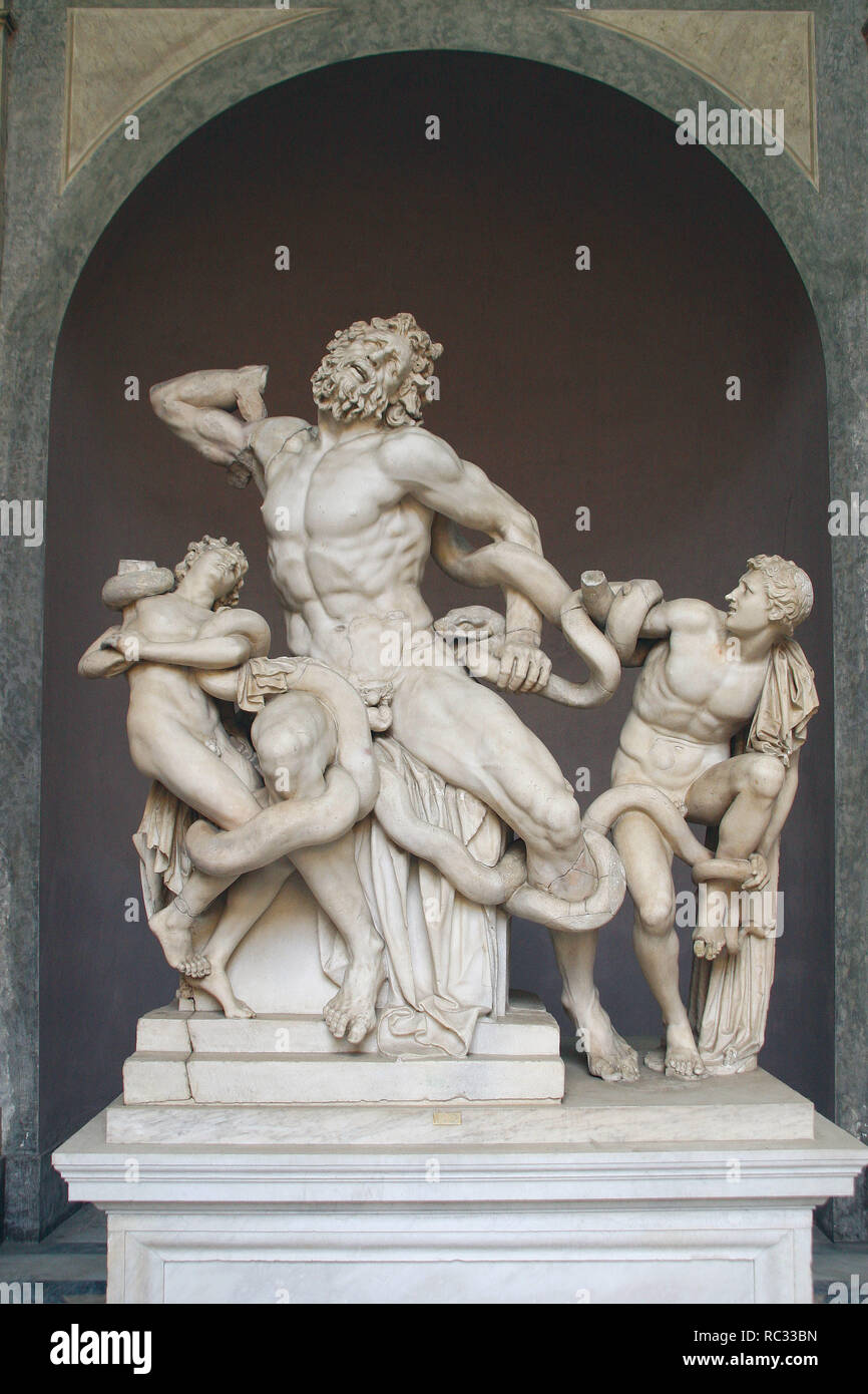 Caballo de madera hires stock photography and images Alamy