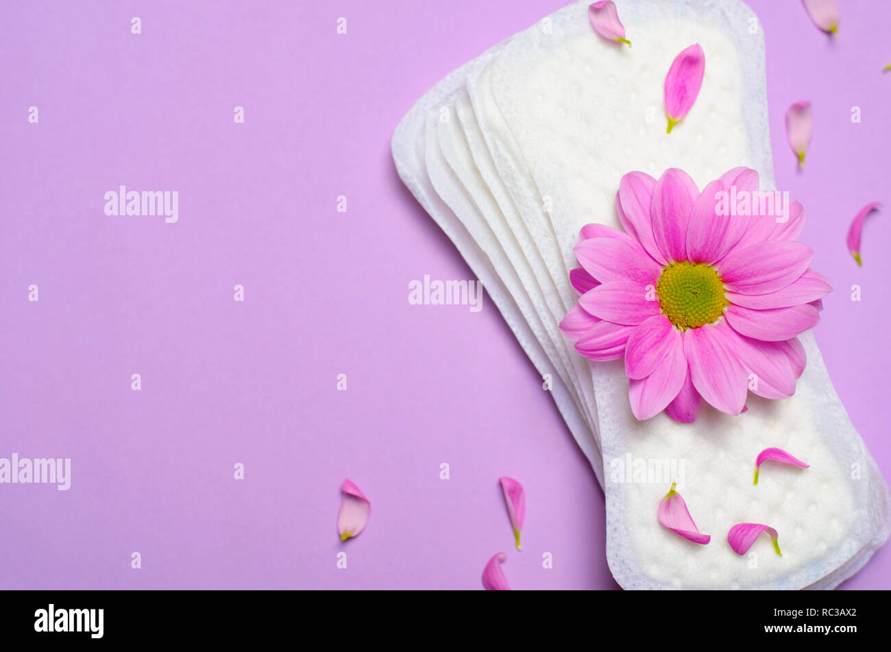 Sanitary pads hires stock photography and images Alamy