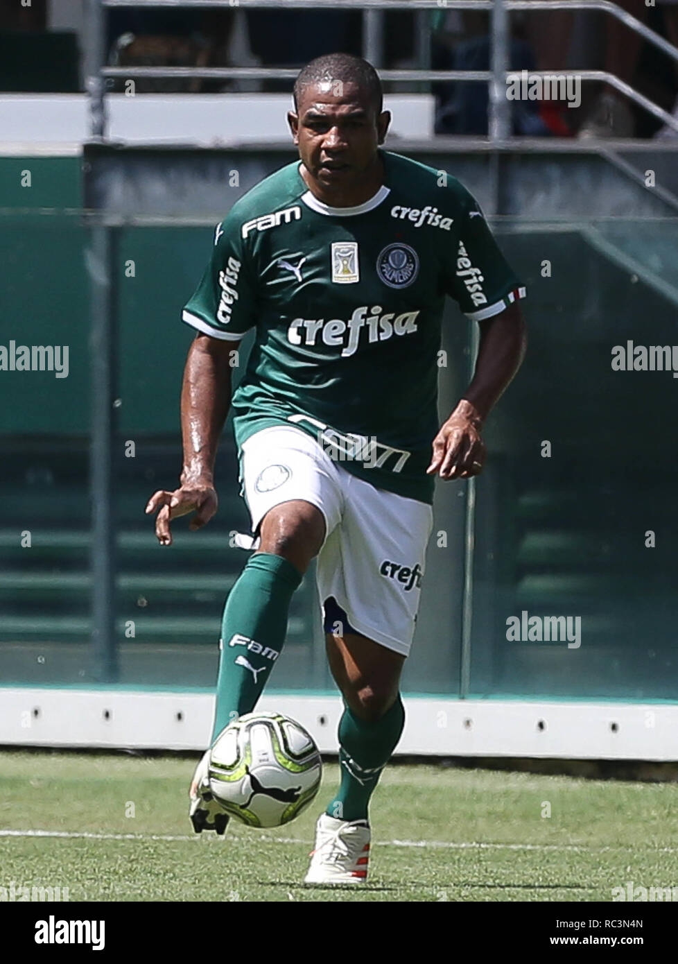 Sao Paulo, Brazil. 13th January 2019. AMIGOS DO ZÉ ROBERTO X PALMEIRAS - Friends of Zé Roberto against Palmeiras. Farewell game of the ex-player Zé Roberto, in the arena Allianz Park. Cesar Sampaio. (Photo: Cesar Greco/Fotoarena) Credit: Foto Arena LTDA/Alamy Live News Stock Photo