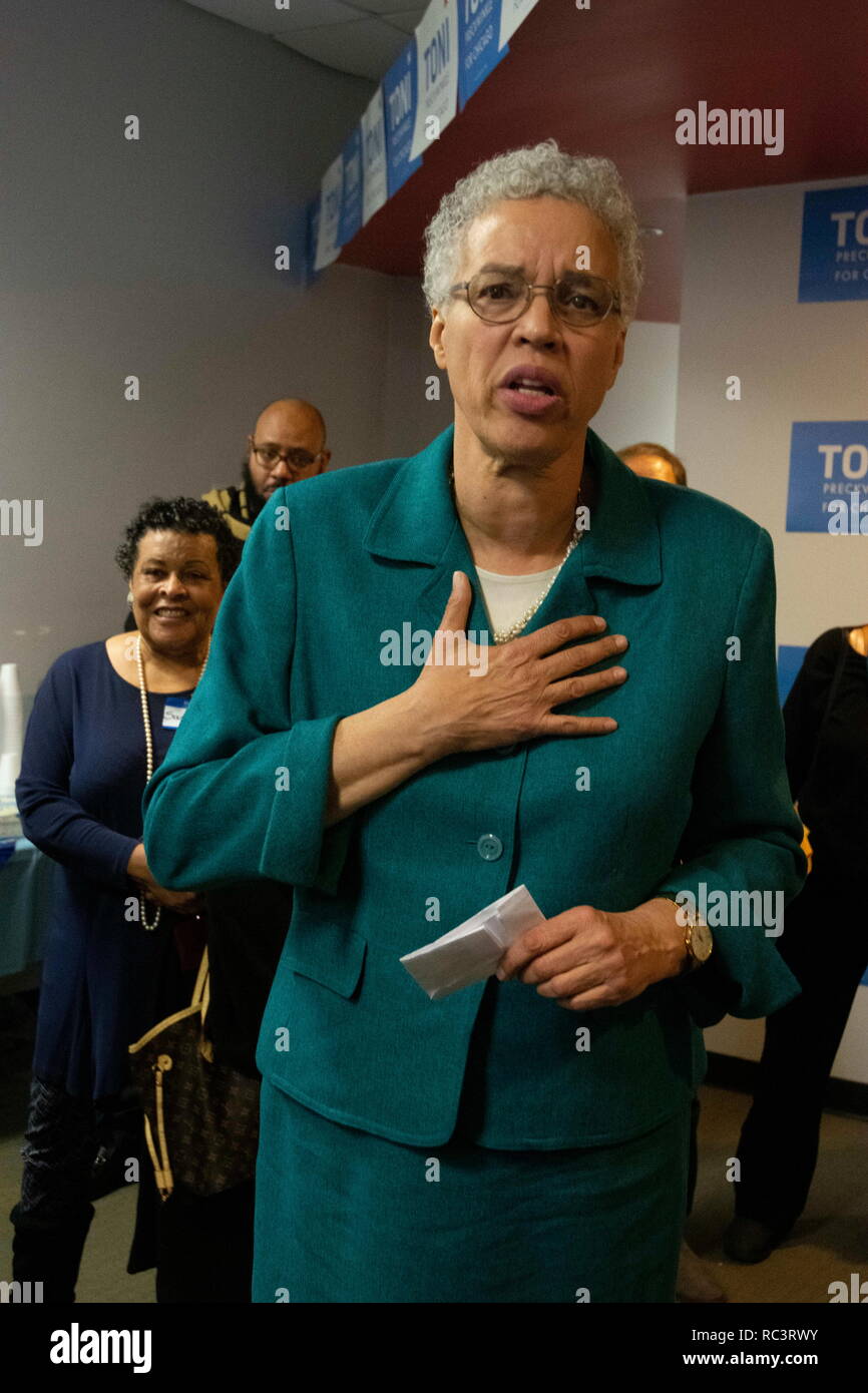 Chicago, Illinios, USA. 12th Jan, 2019. Chicago mayoral candidate TONI PRECKWINKLE at the grand opening of her Northside campaign office. Credit: Karen I. Hirsch/ZUMA Wire/Alamy Live News Stock Photo