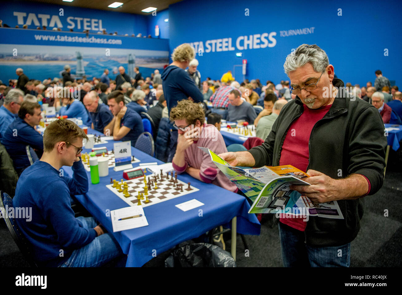 Wijk Aan Zee, Netherlands. 29th Jan, 2023. Magnus Carlsen of Norway  competes during the final round of the Tata Steel Chess Tournament 2023 in  Wijk aan Zee, the Netherlands, Jan. 29, 2023.