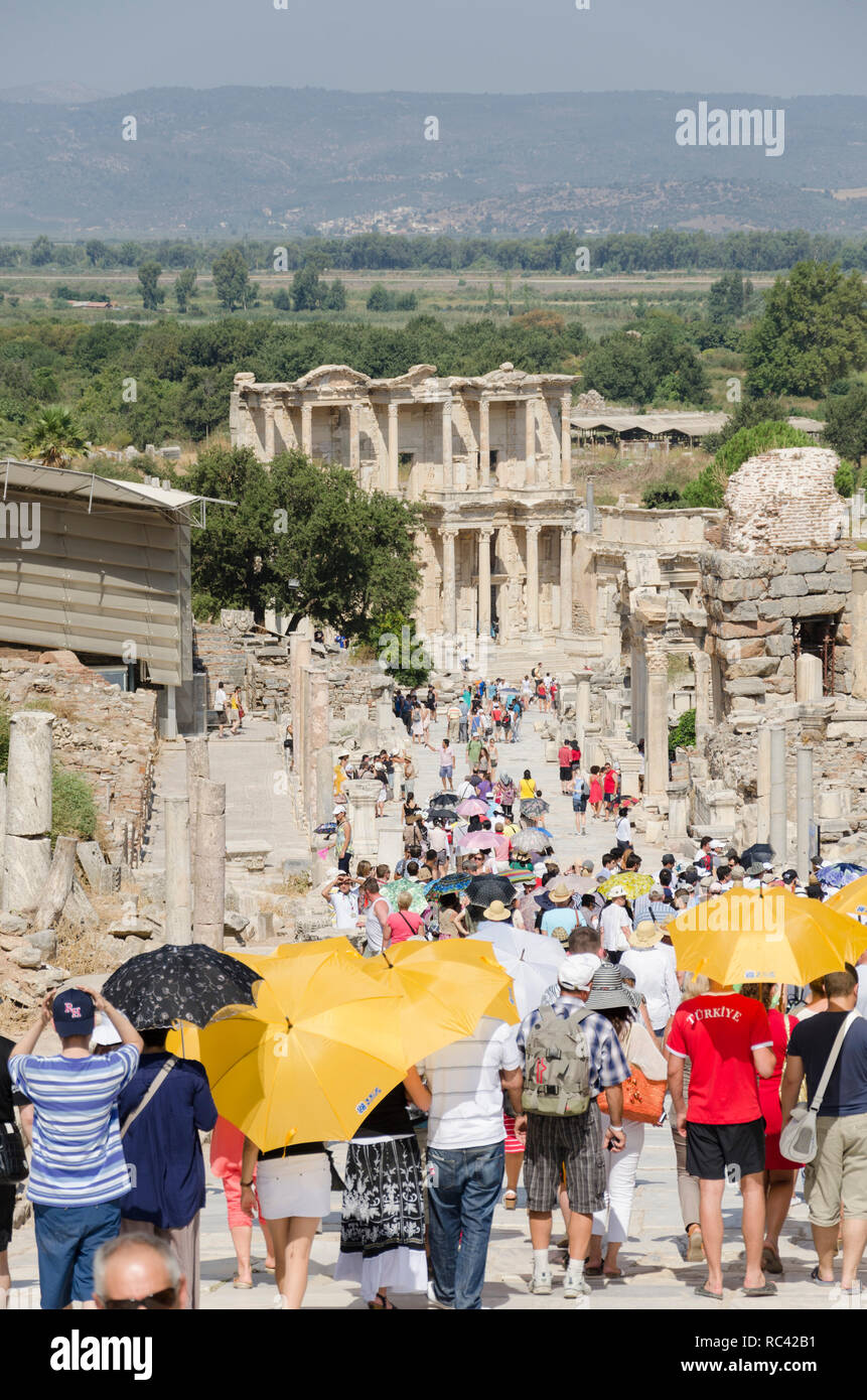 Ephesus - Library of Celsus. Tourist site with hoards of tourists (overcrowding) Stock Photo