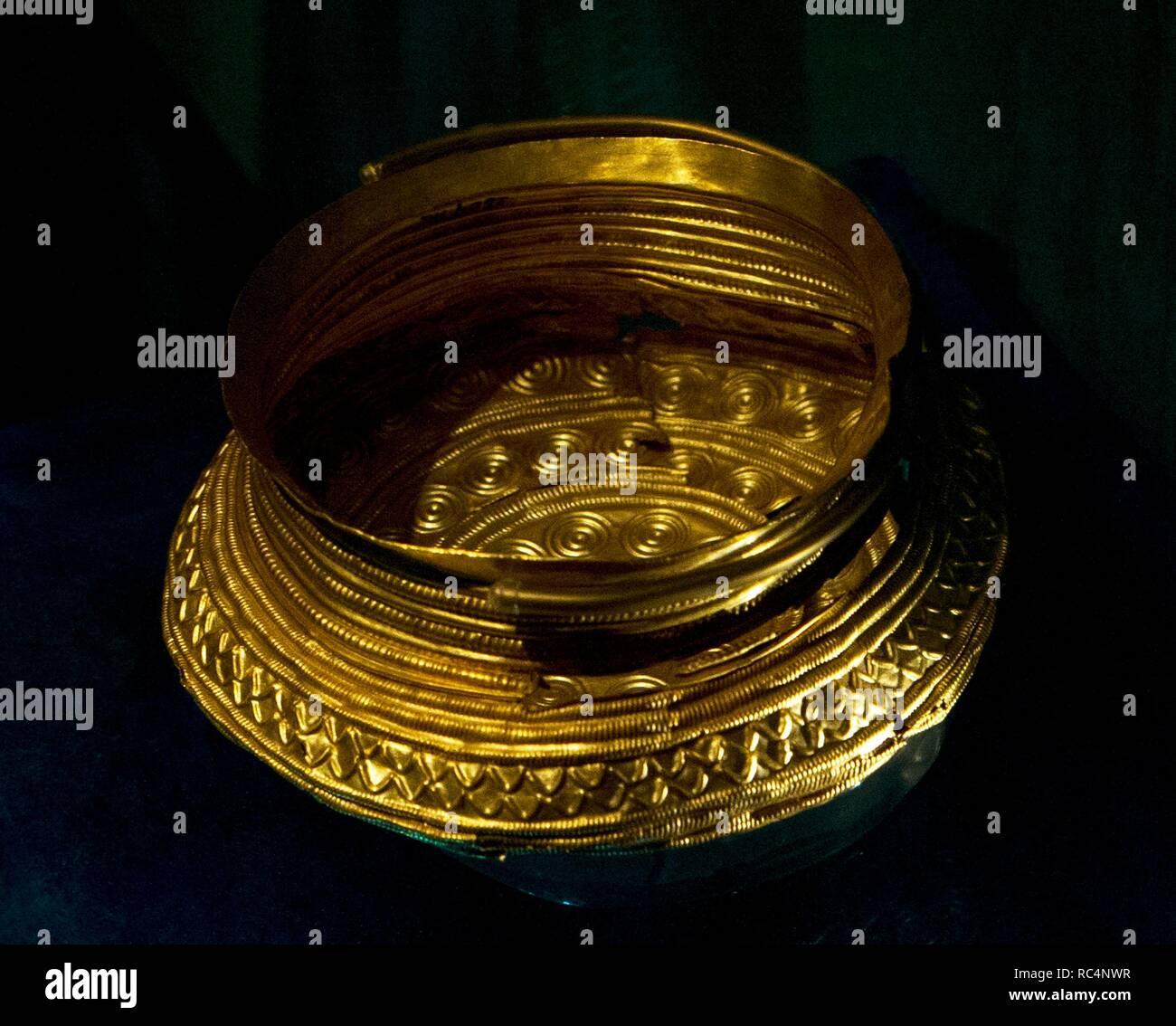Bronze age hi-res stock photography and images - Alamy