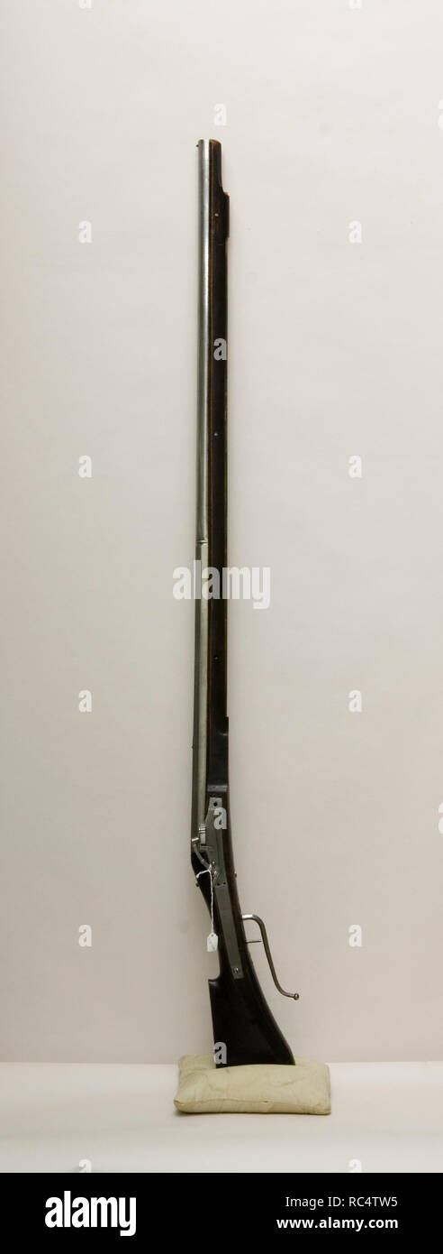 Matchlock Gun. Culture: German or Austrian. Dimensions: L. of stock 55 1/2 in. (140.9 cm); L. of barrel 42 in. (106.6 cm); Cal. .688 in. (17.5 mm);  Wt. 11 lb. 9 oz. (5244.7 g). Date: late 16th-early 17th century. Museum: Metropolitan Museum of Art, New York, USA. Stock Photo