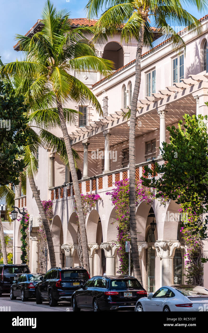 Worth Avenue luxury shopping district in Palm Beach, Florida. (USA) Stock Photo