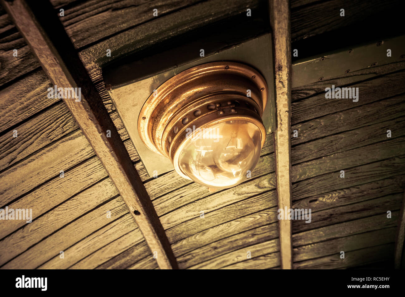 Luxury old train carriage hi-res stock photography and images - Alamy - Old Train Headlamp Chandelier Restoration