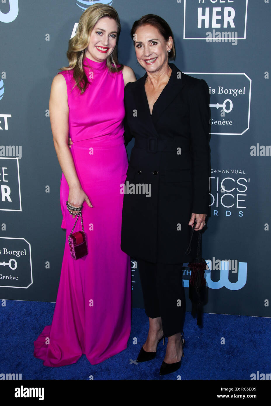Santa Monica, United States. 13th Jan, 2019. Zoe Perry and Laurie Metcalf arrive at the 24th Annual Critics' Choice Awards held at the Barker Hangar on January 13, 2019 in Santa Monica, Los Angeles, California, United States. (Photo by Xavier Collin/Image Press Agency) Credit: Image Press Agency/Alamy Live News Stock Photo